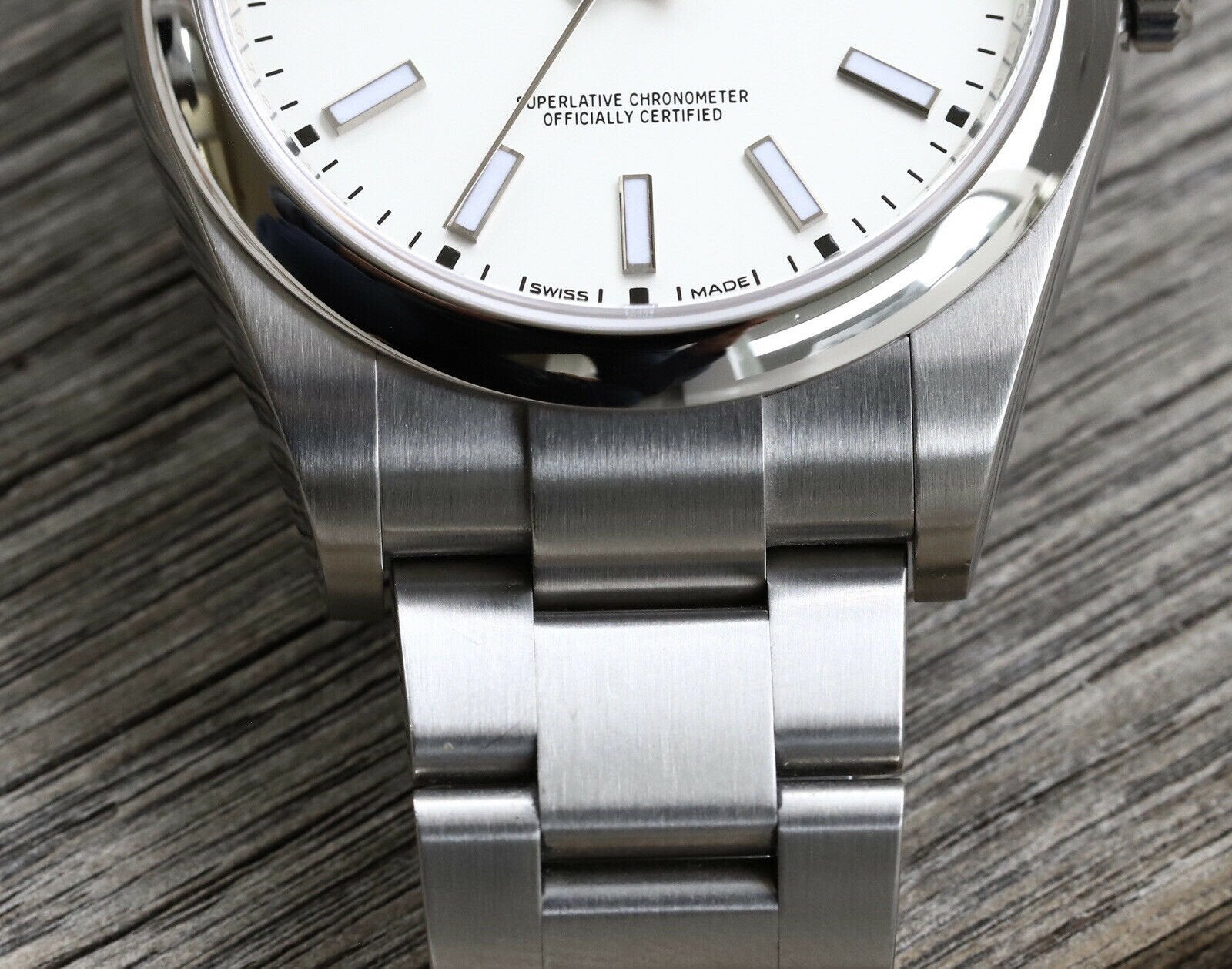 Rolex Oyster Perpetual 39 OP39 White Dial 114300 – 2019
