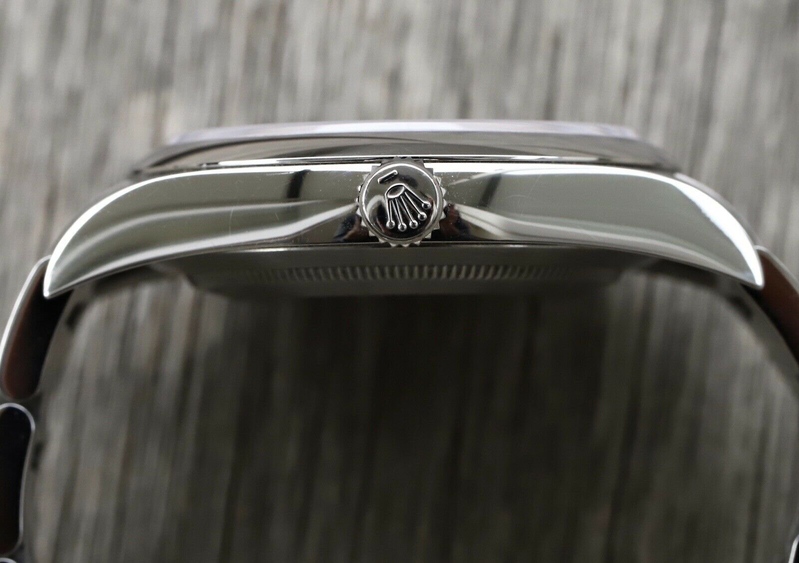 Rolex Oyster Perpetual 39 OP39 White Dial 114300 – 2019