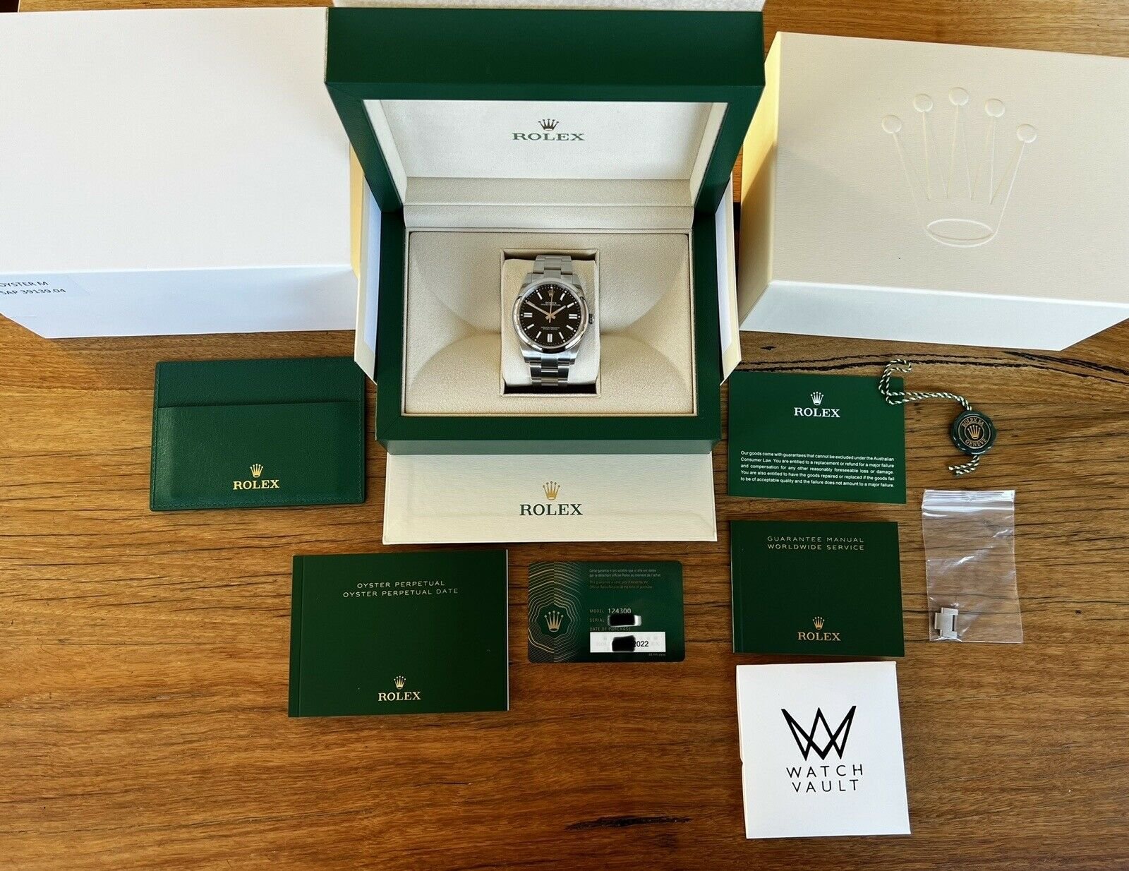 Rolex Oyster Perpetual 41 OP41 Black Dial 124300 – 2022