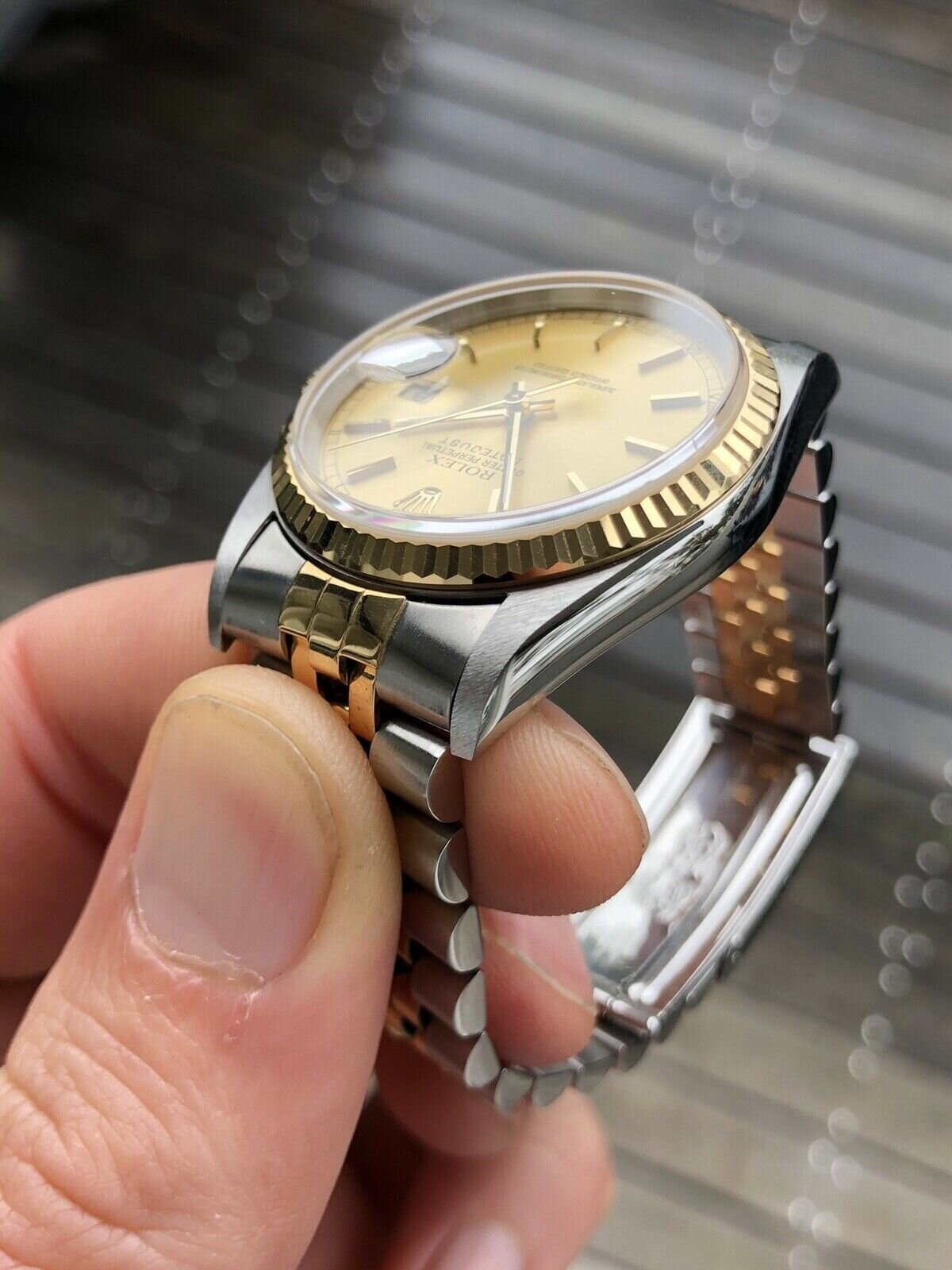 Rolex Oyster Perpetual Datejust Steel/Gold 36mm I-Serial 16233 - 2001