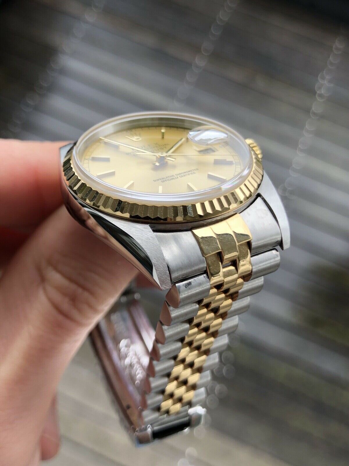 Rolex Oyster Perpetual Datejust Steel/Gold 36mm I-Serial 16233 - 2001