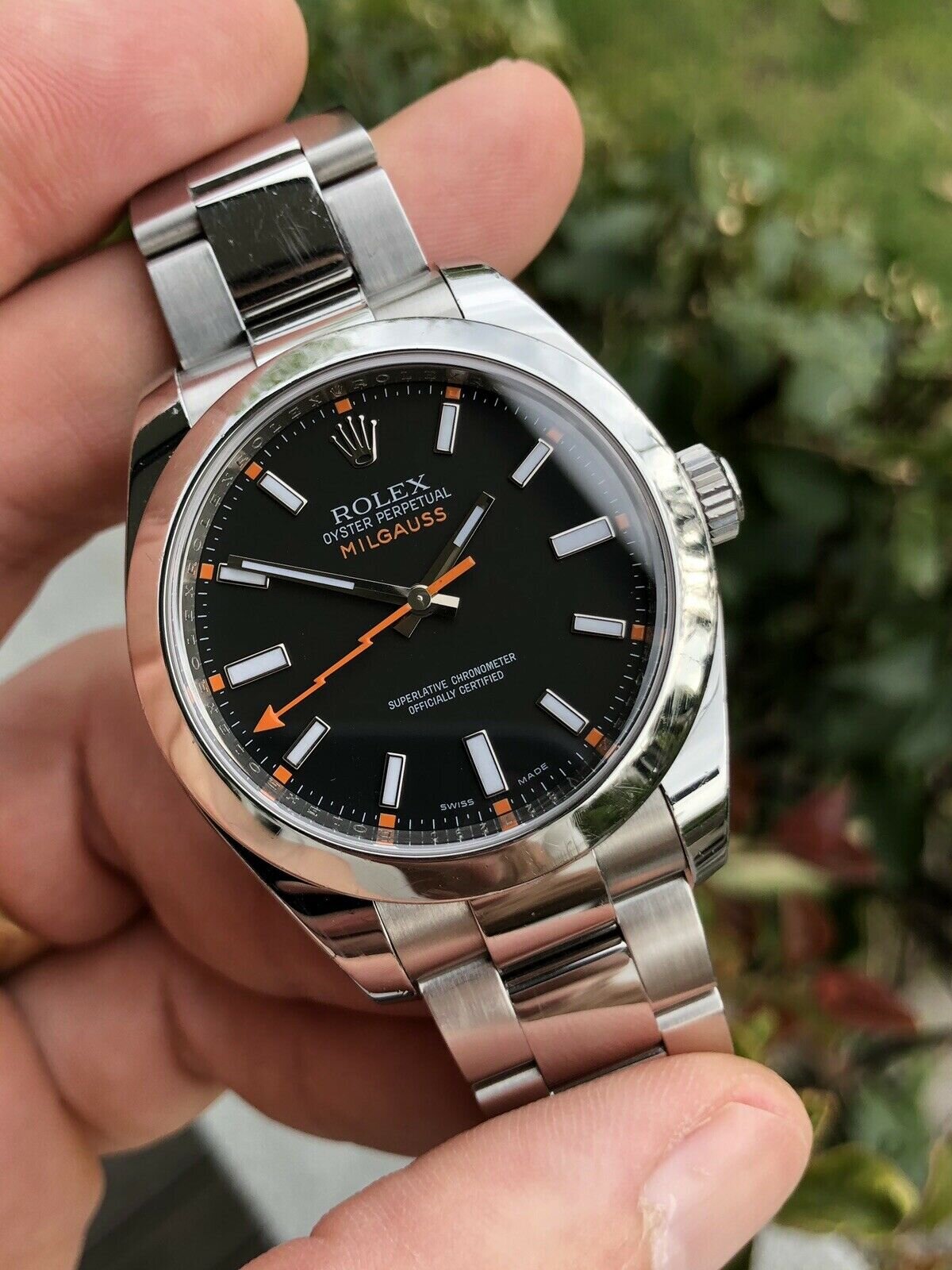 Rolex_Oyster_Perpetual_Milgauss_116400_-_2008_Watch_Vault_02.jpg