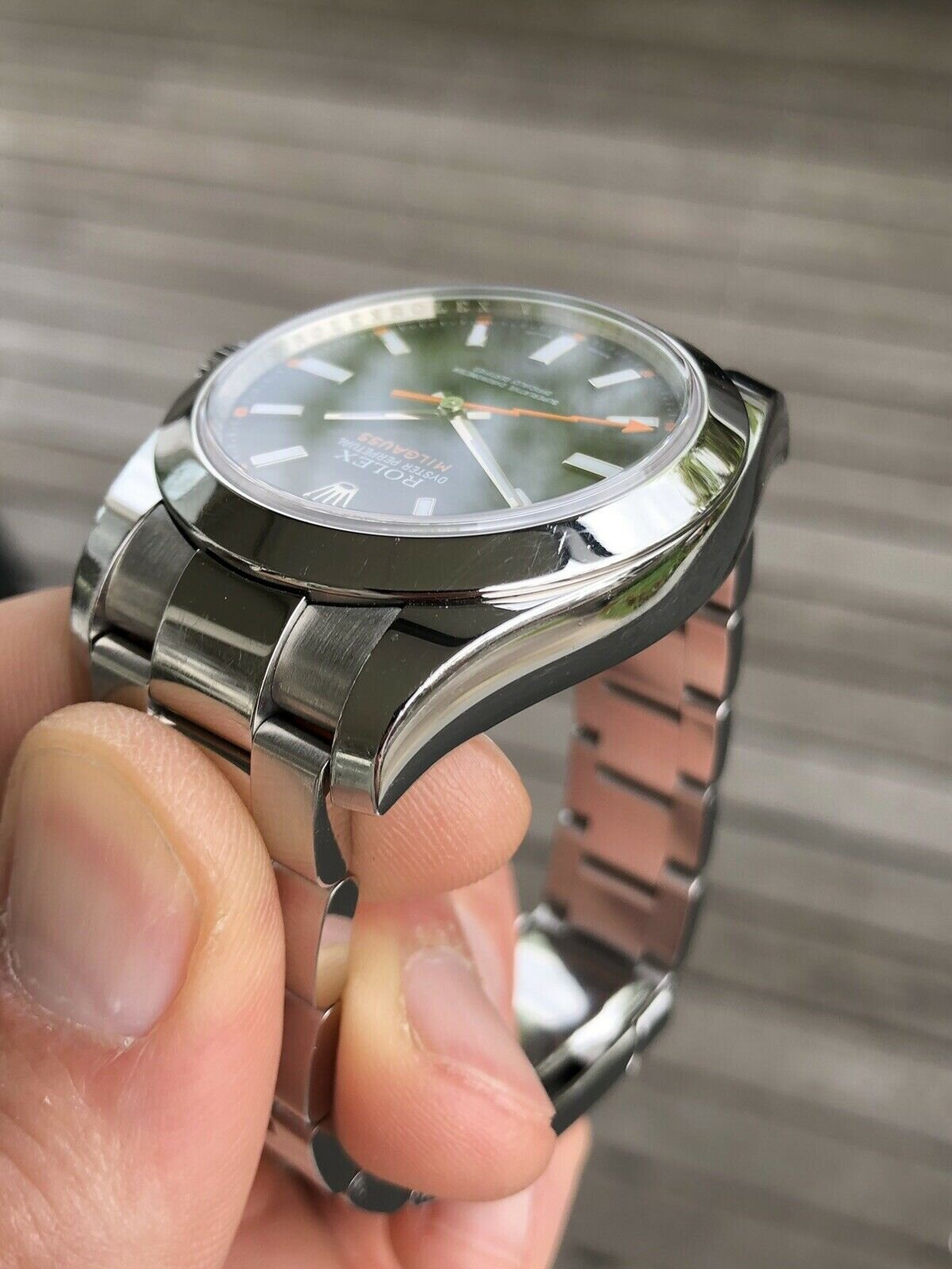 Oyster milgauss discount