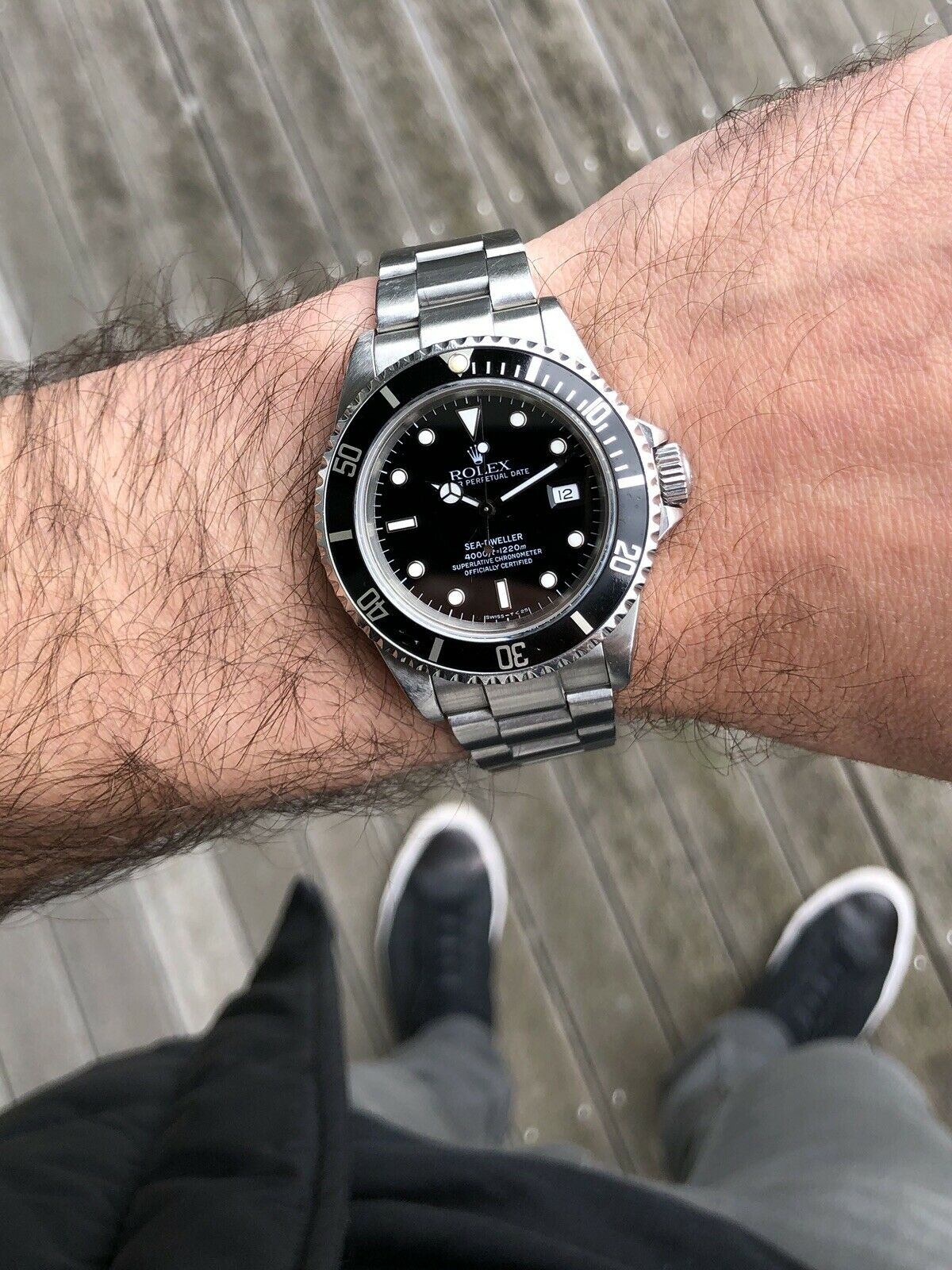 Rolex sea hotsell dweller 1991