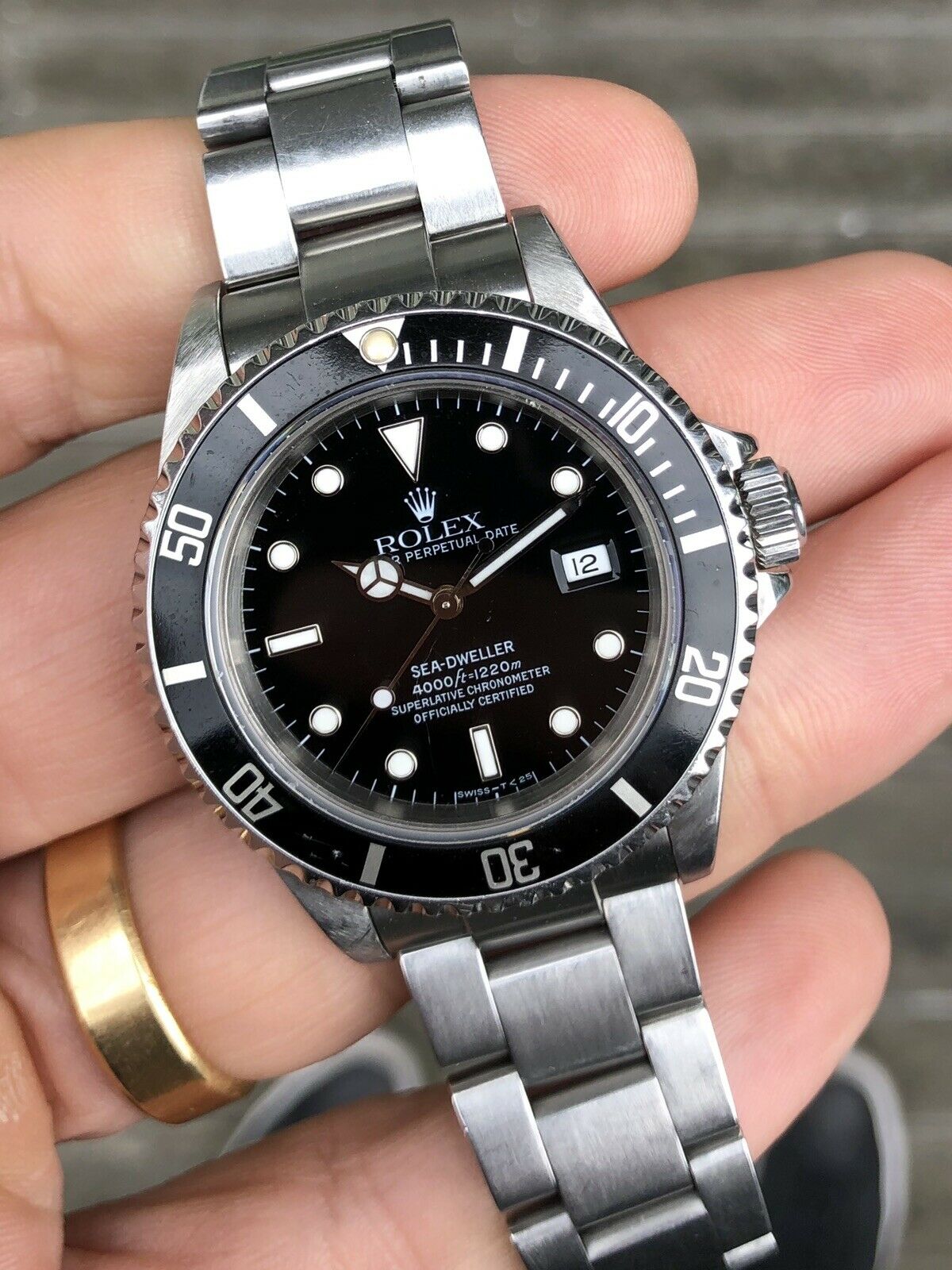 Rolex_Sea-Dweller_16600_-_1991_282_29.jpg