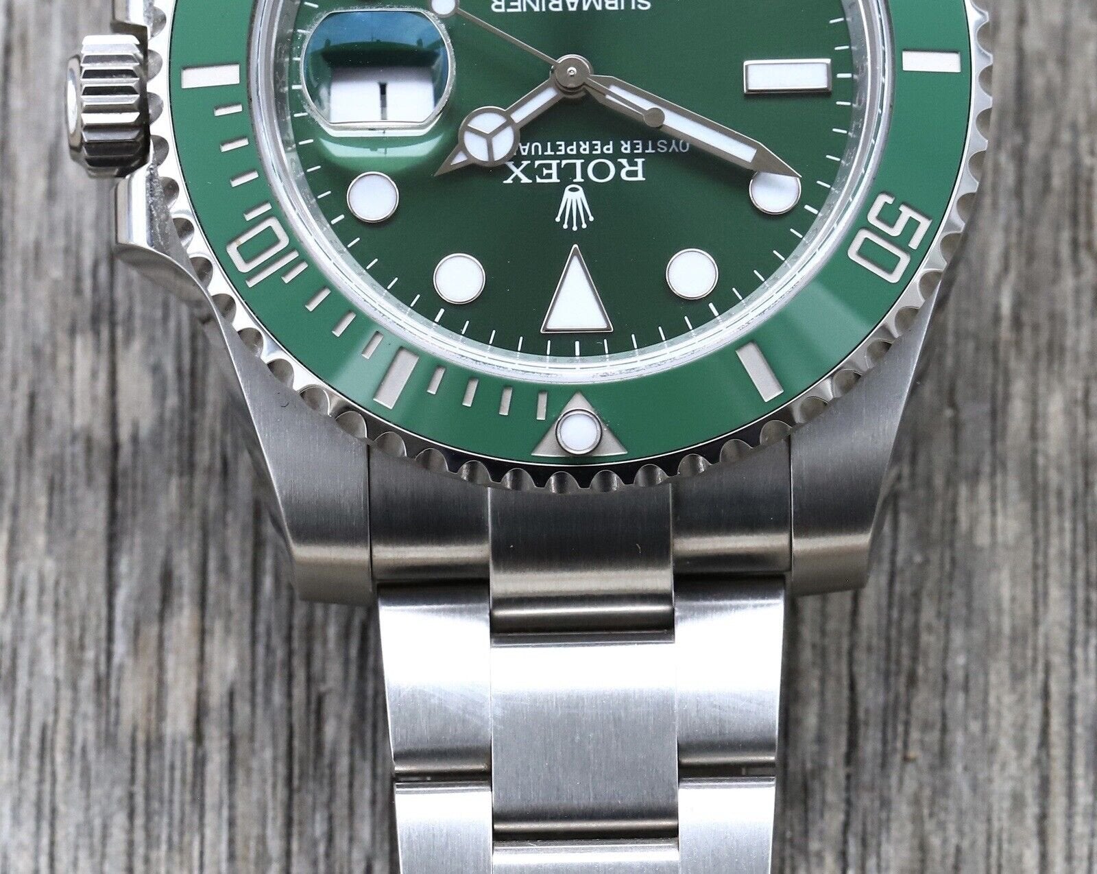 Rolex Submariner 116610LV 'Hulk' - 2011