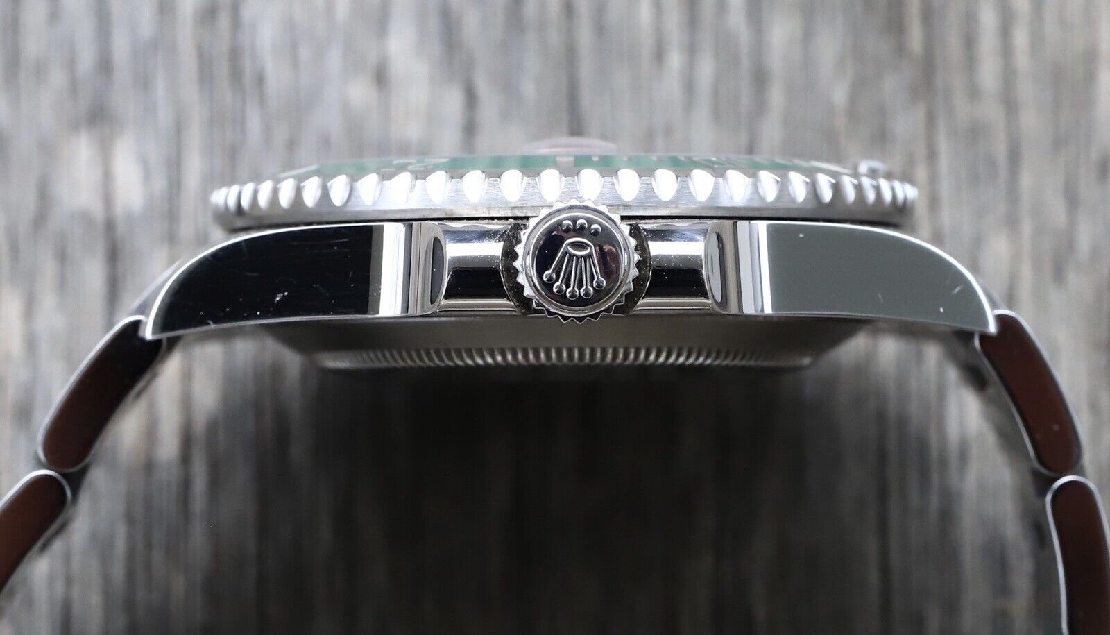 Rolex Submariner 116610LV 'Hulk' - 2011