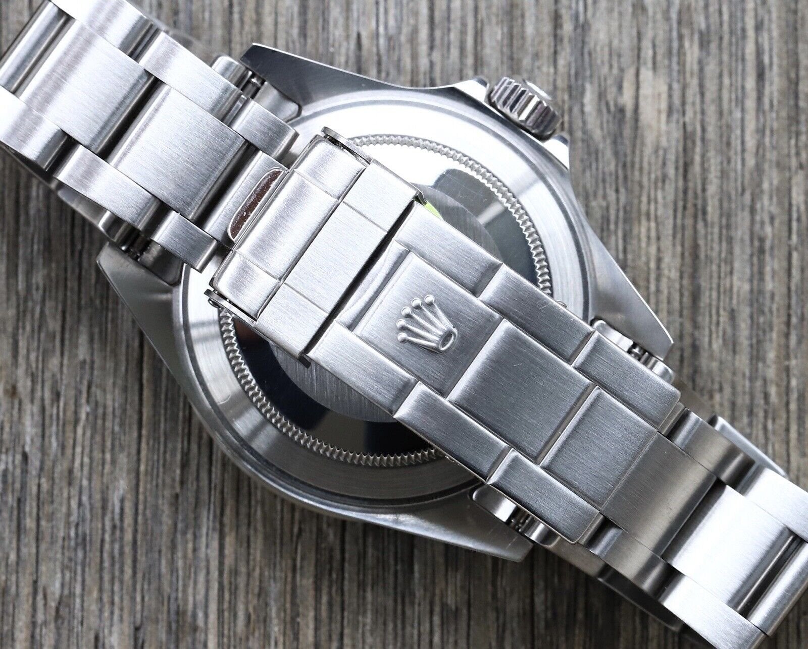 Rolex Submariner 16610LV Kermit 'Z' serial - 2006