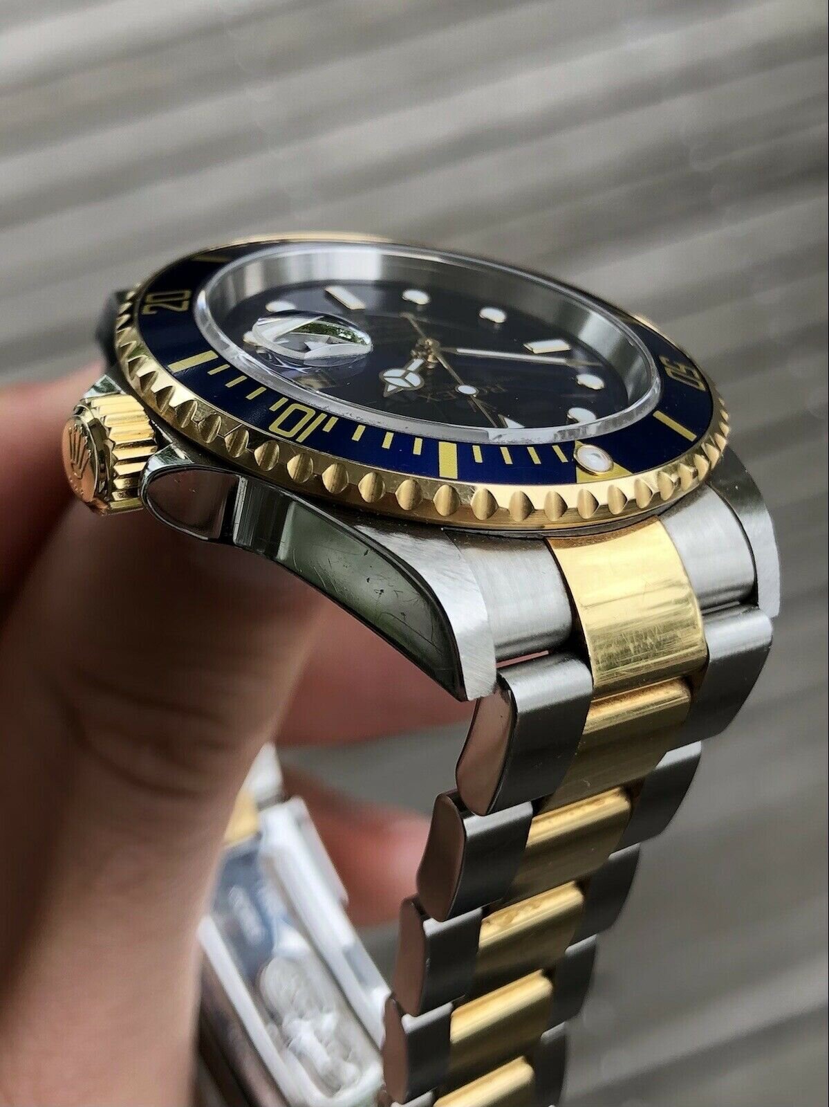 Rolex Submariner 16613LB ‘Bluesy’ - Z serial 2007