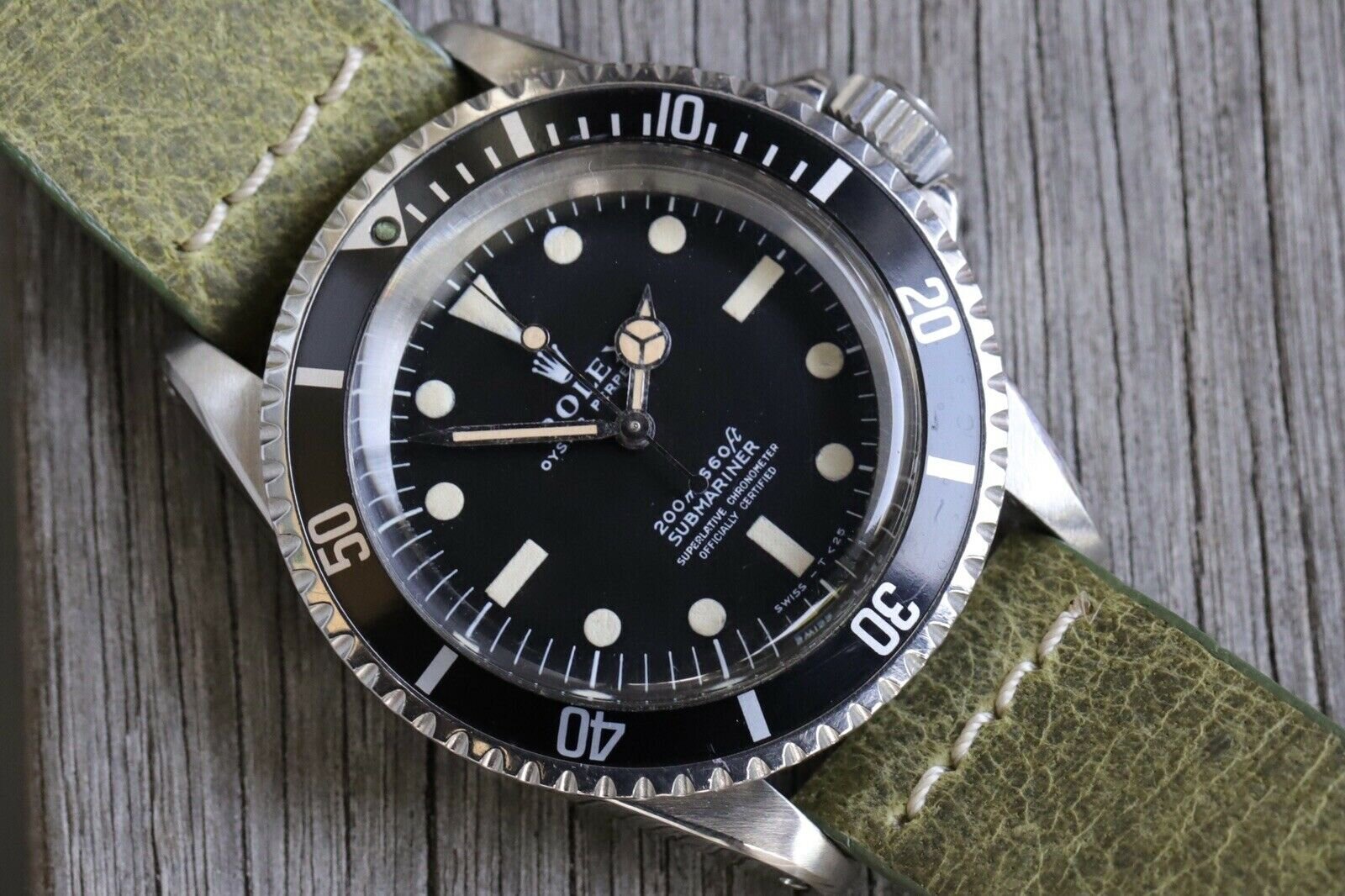 Rolex_Submariner_5512_Matte_Meters_First_4-Line_Dial_-_1967_Watch_Vault_02.jpg