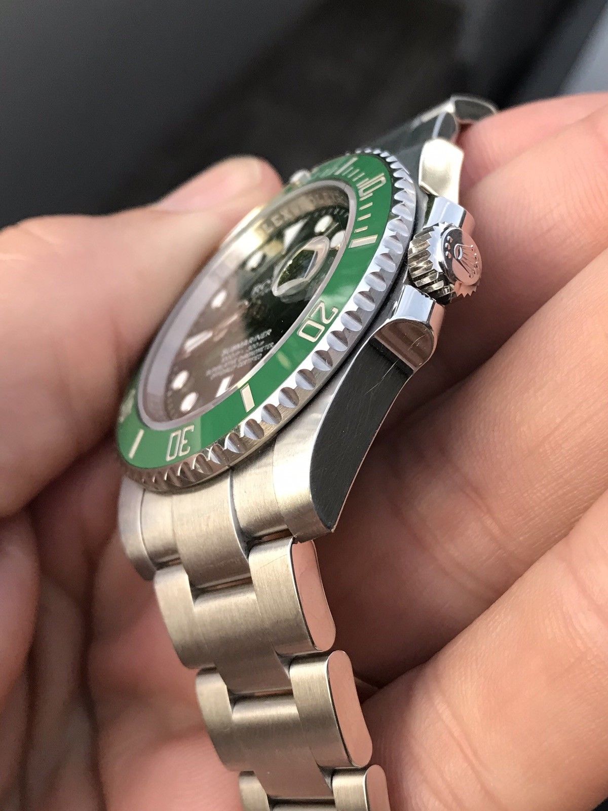 Rolex Submariner 116610LV Hulk 2016 full set Watch Vault