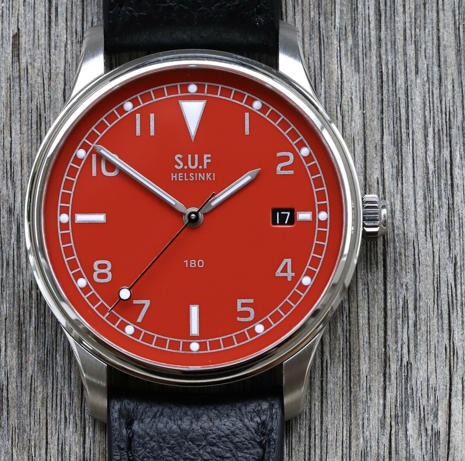 S.U.F Helsinki SUF180 Karpalo Red Dial - 2021