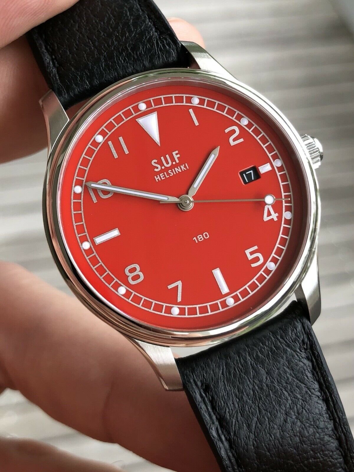 S.U.F Helsinki SUF180 Karpalo Red Dial - 2021
