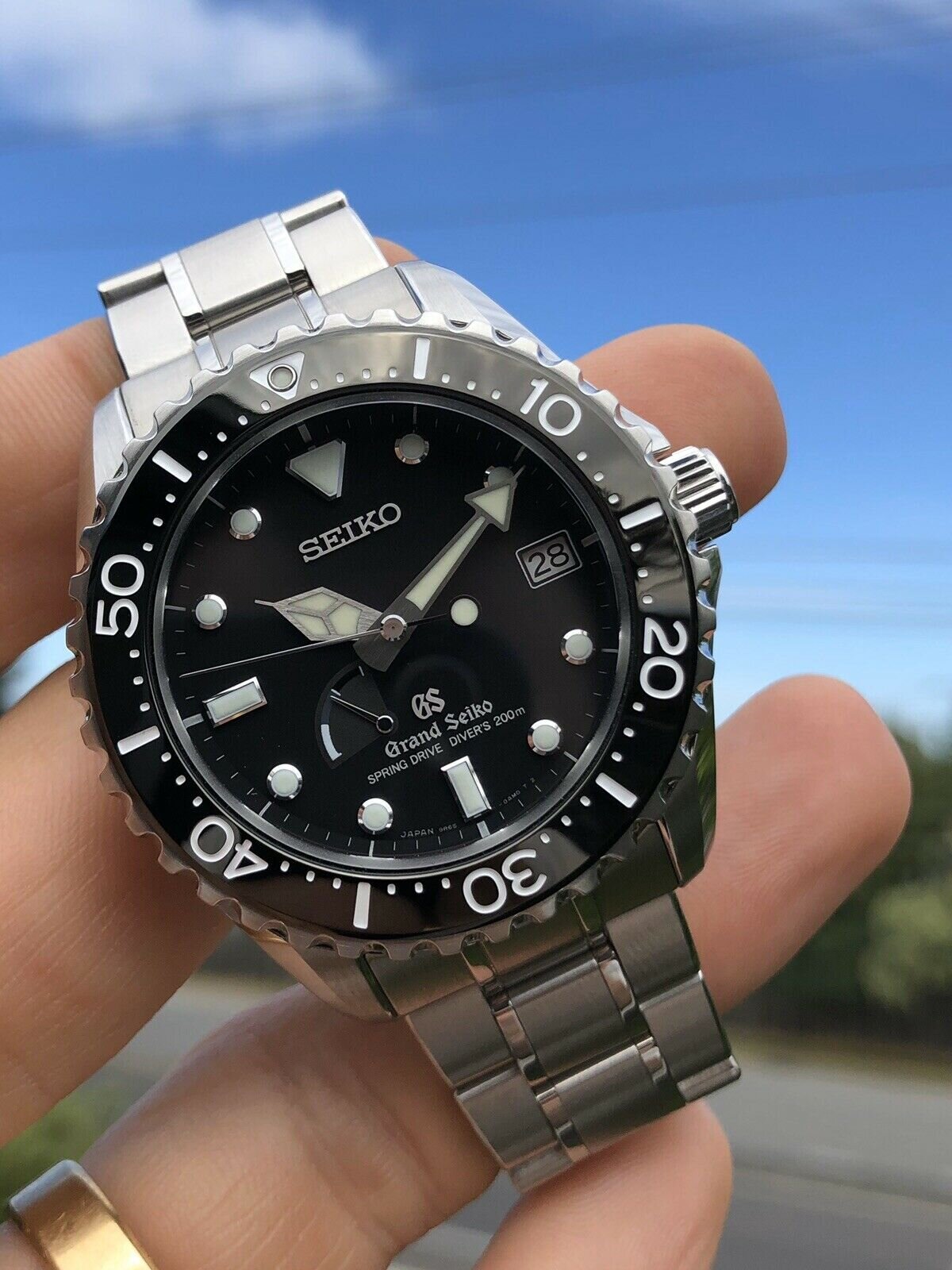 Seiko Grand Seiko SBGA029 Spring Drive - with box and papers