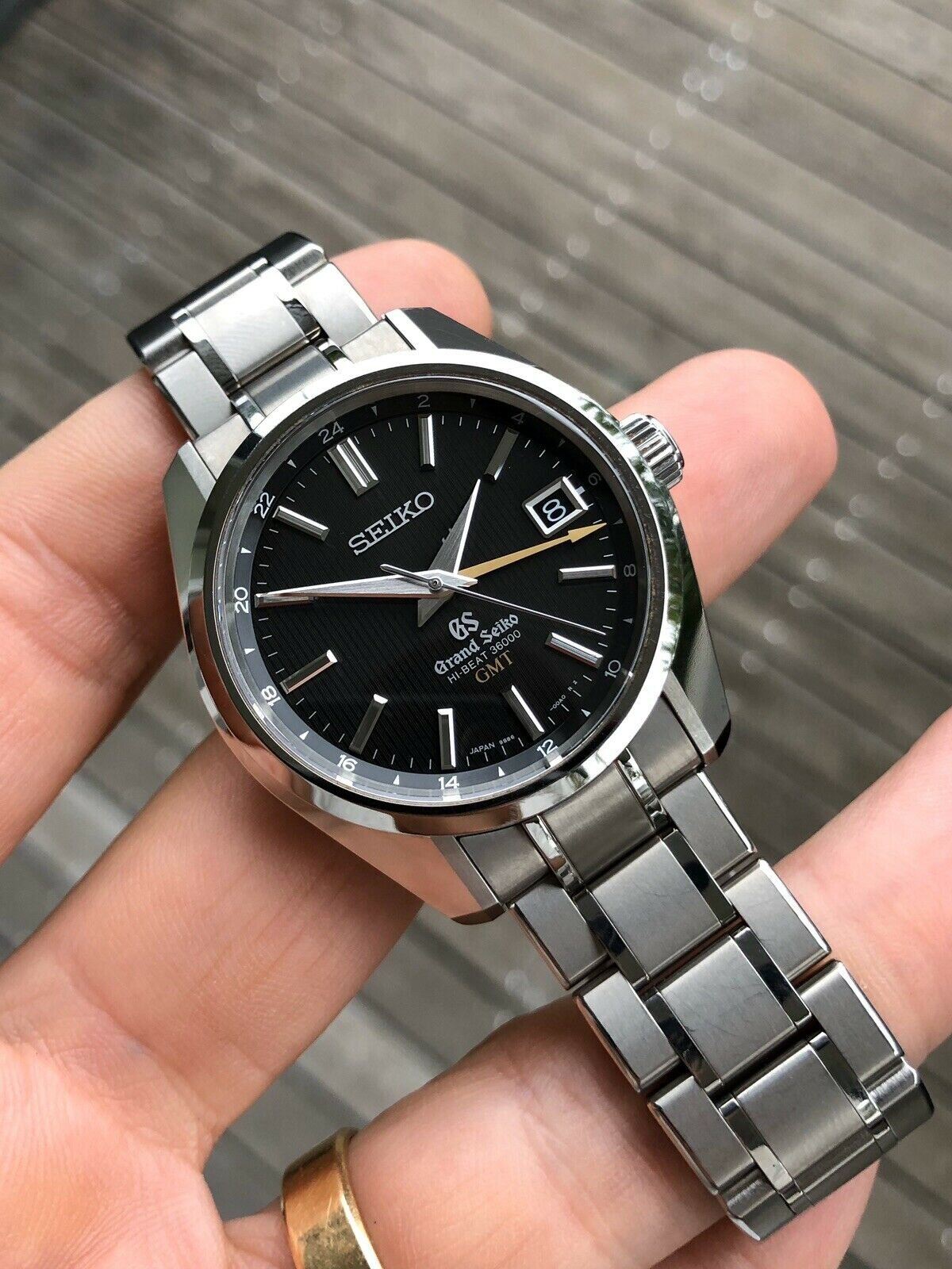 Seiko_Grand_Seiko_SBGJ013_Mechanical_Hi-Beat_36000_GMT_282_29.jpg