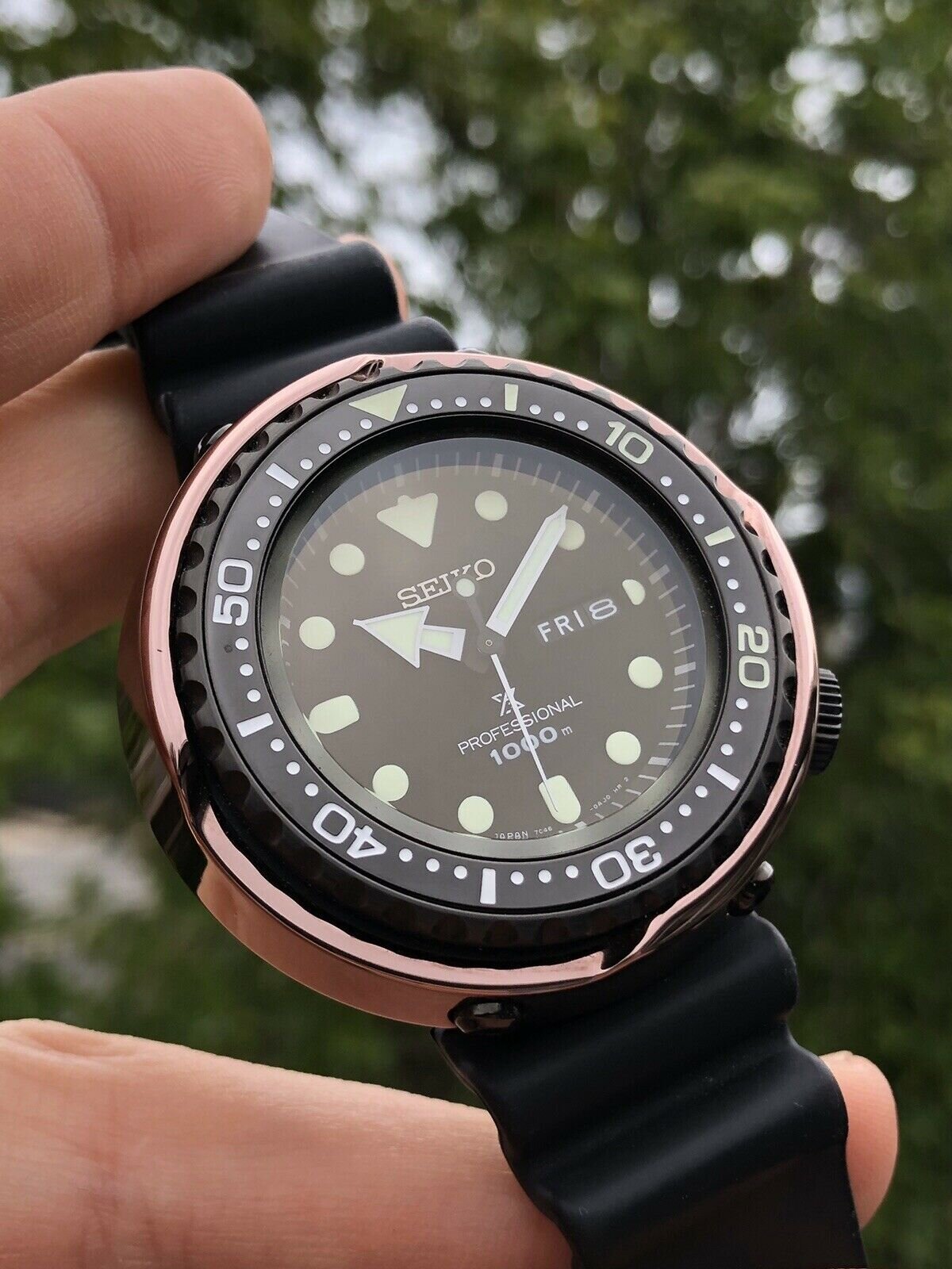 Seiko Prospex Tuna Violet Ocean 1000m SBBN042 LE - 2018