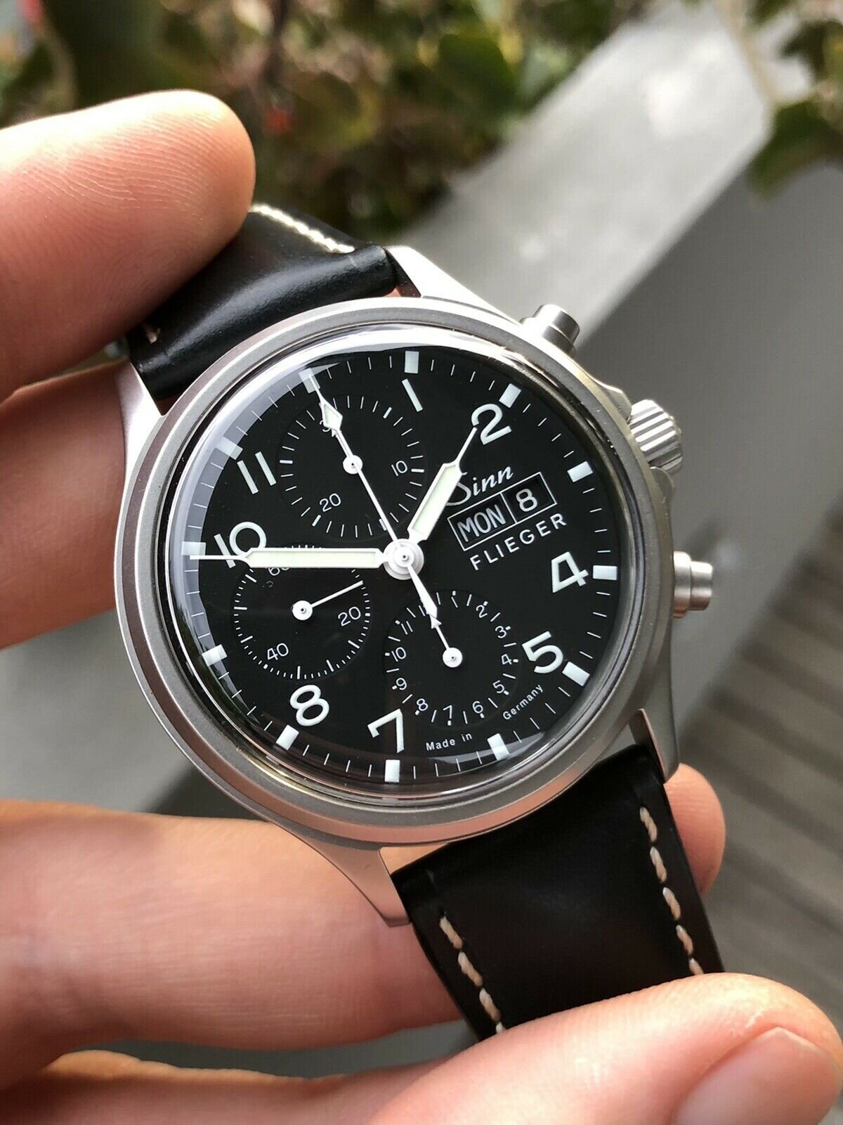 Sinn_358_Flieger_Chronograph_-_2015_Watch_Vault_02.jpg