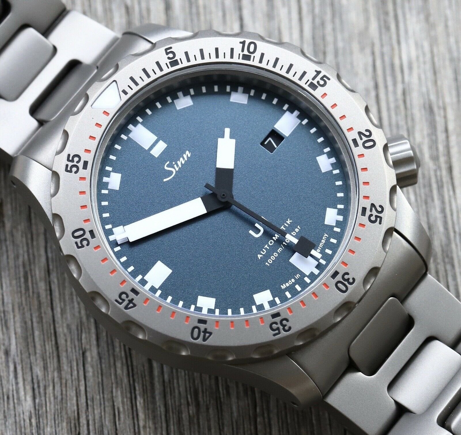 Sinn U1 B Blue Dial Tegimented Bracelet 1010.0102 2022 Watch