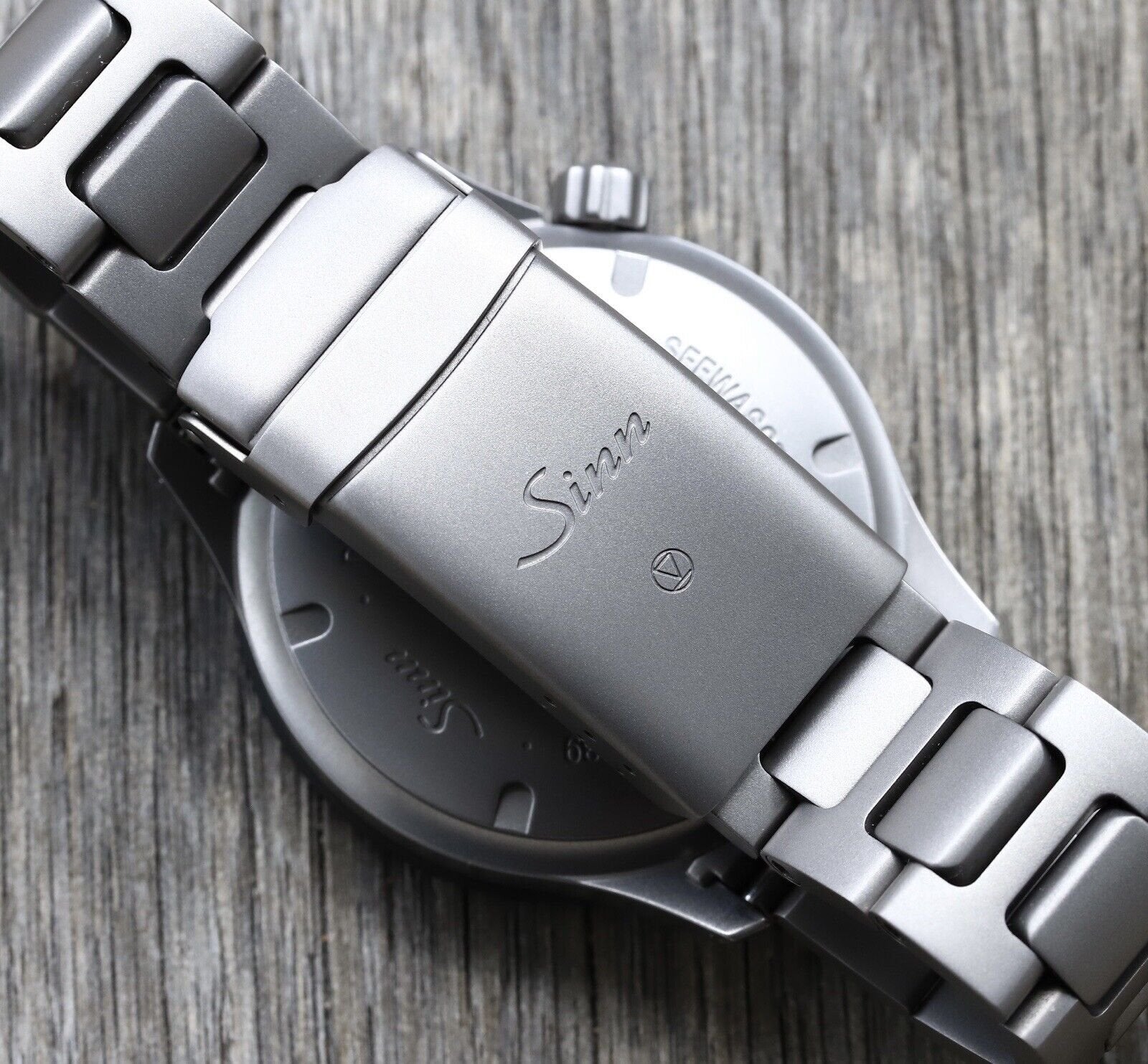 Sinn U50 SDR 1050.040 with Tegimented bracelet and Silicone 2020