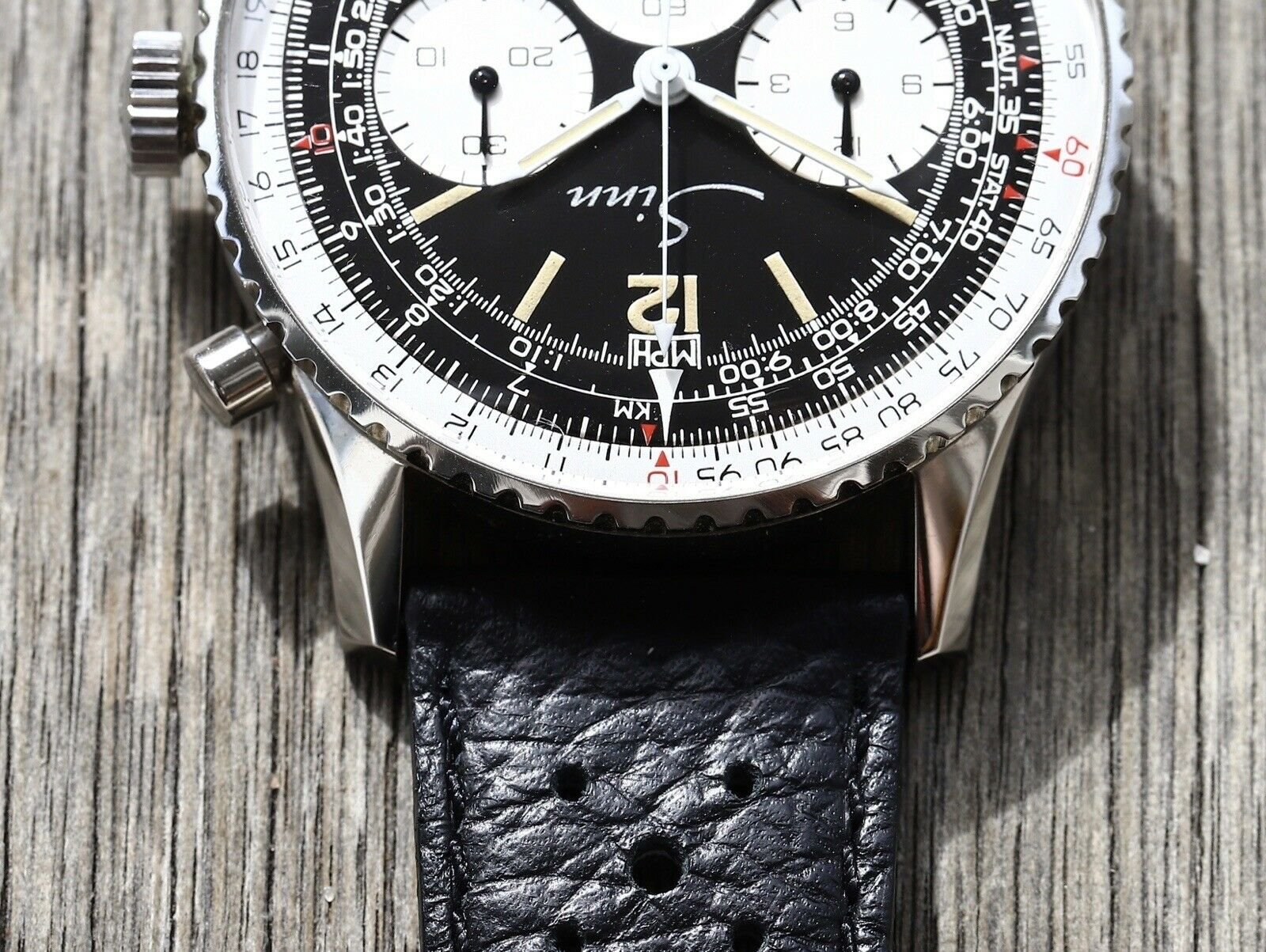 Navitimer sinn 2025