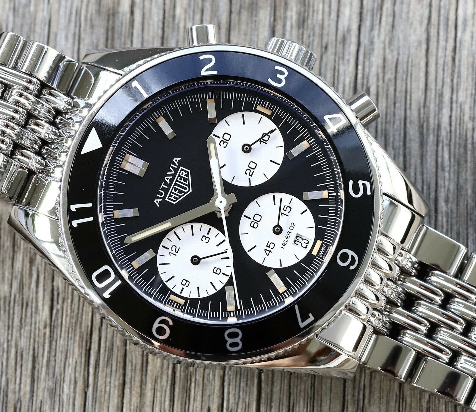 Tag Heuer Autavia Heritage Chrono CBE2110.BA0687 Watch Vault