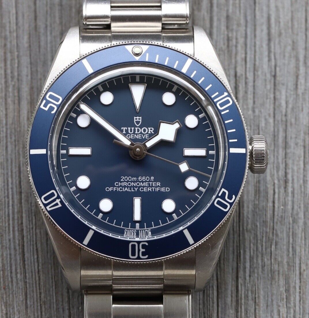 TudorBlackBayFifty-EightBlueBB5879030B-2022WatchVault01.jpg