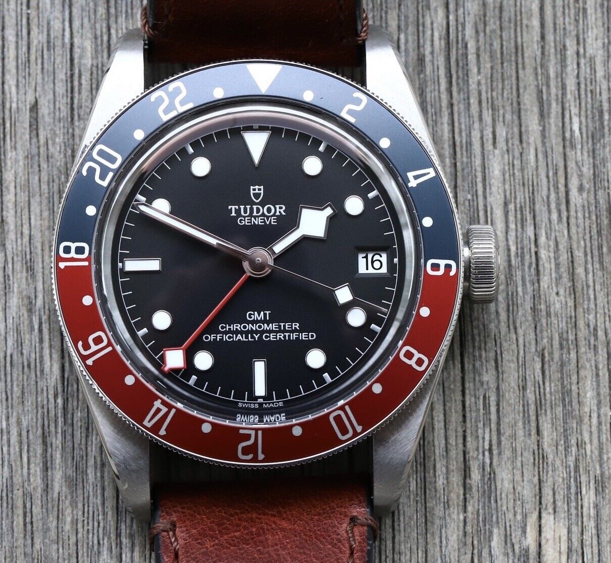 TudorHeritageBlackBayGMT_Pepsi_79830RB-2019WatchVault01.jpg