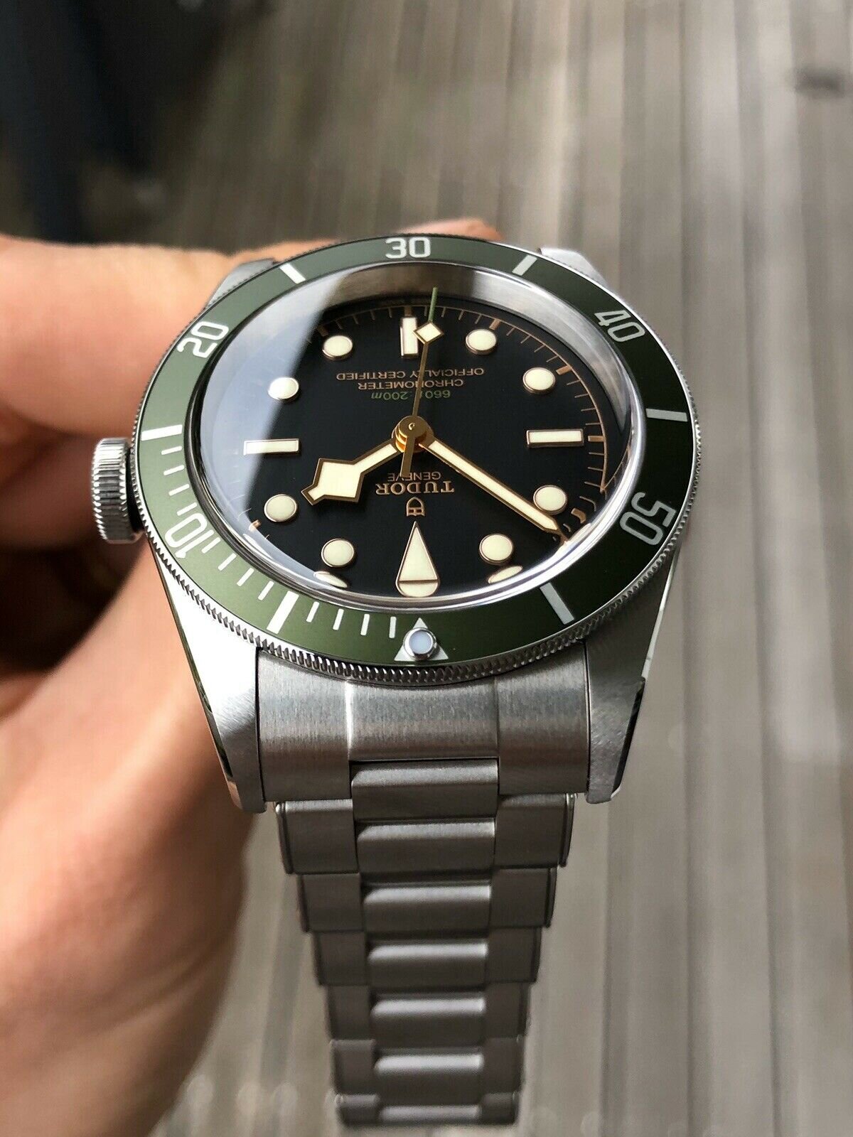 Harrod tudor top