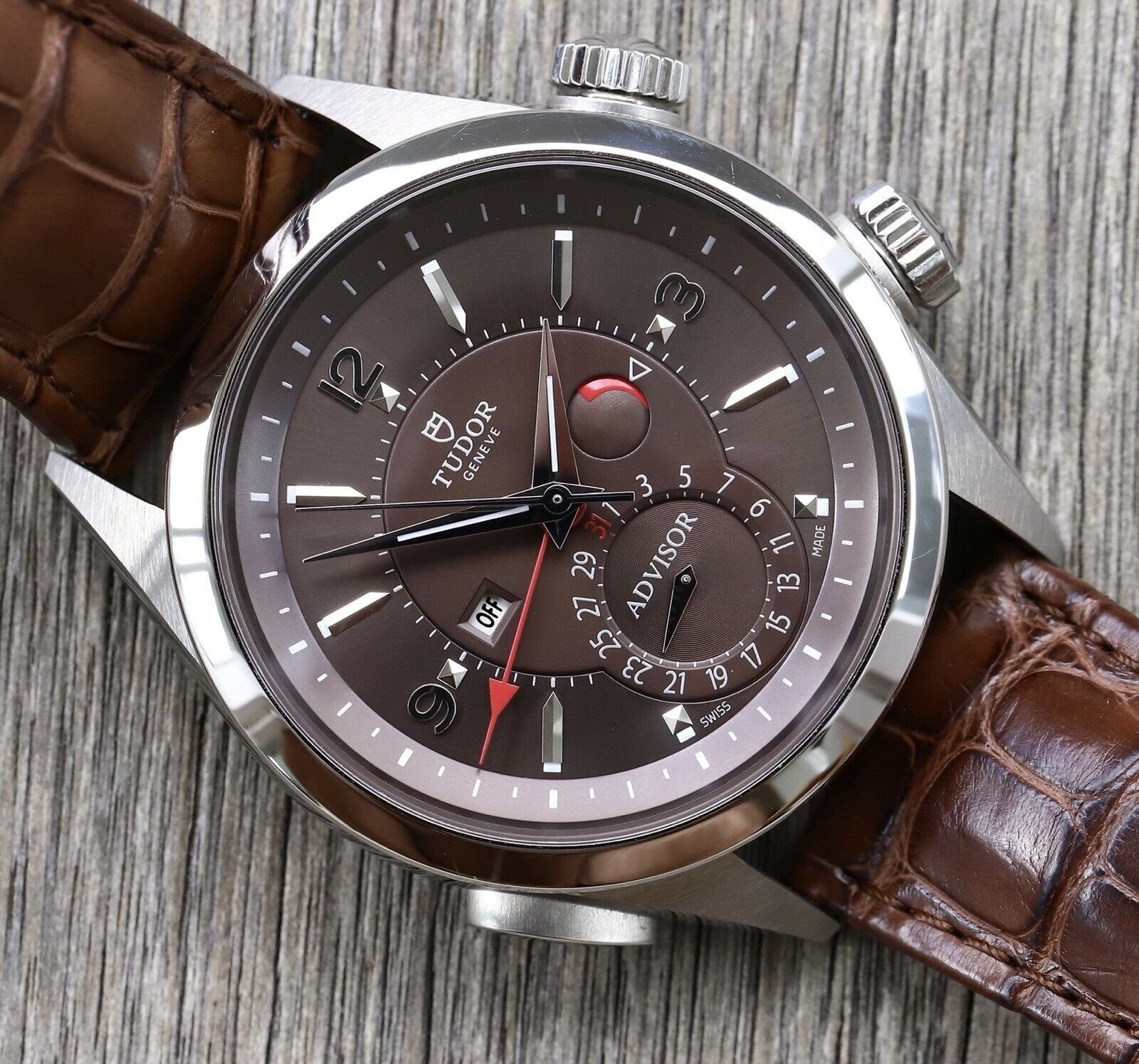 Tudor heritage advisor alarm 2025