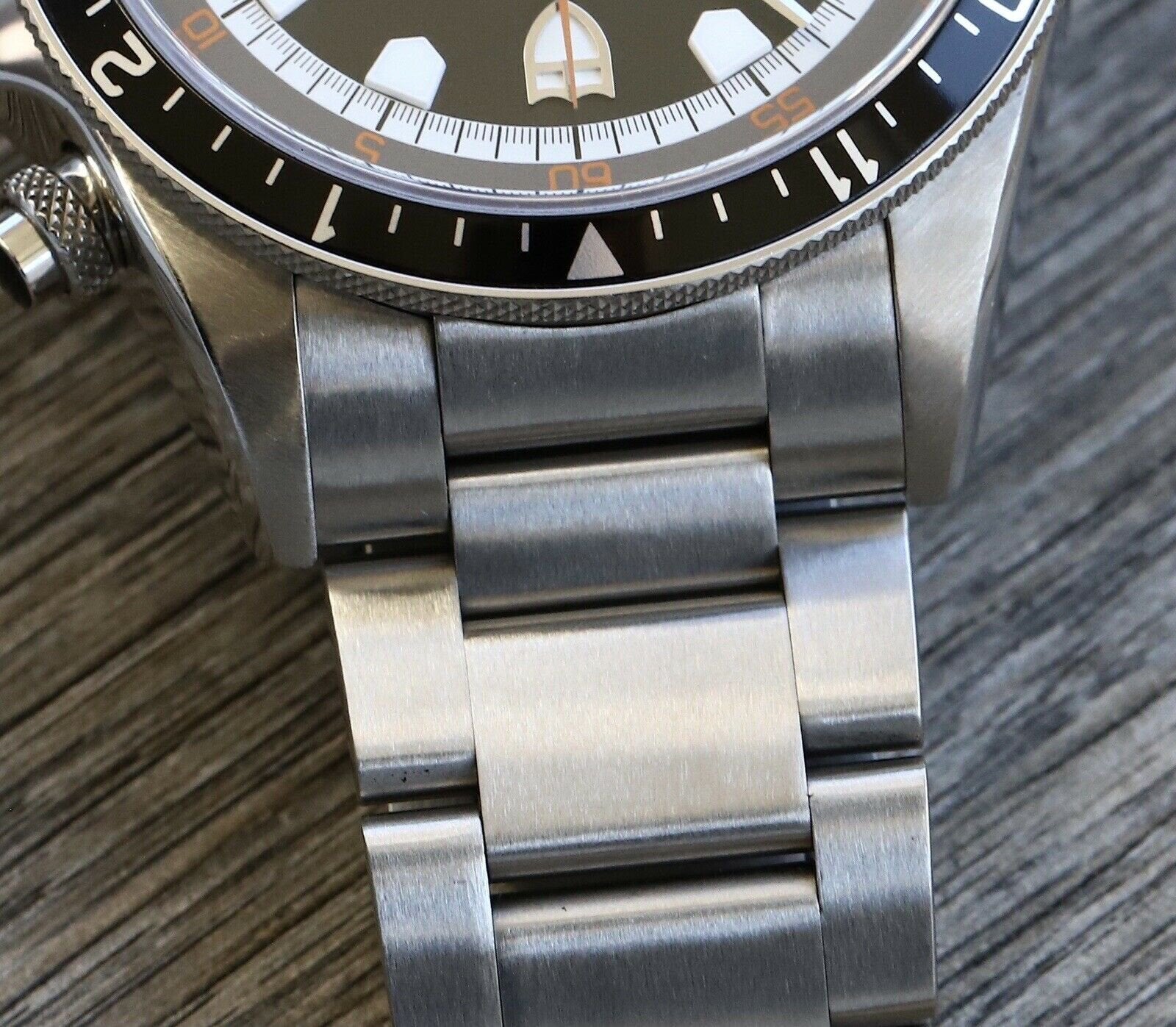 Tudor Heritage Chronograph 70330N - 2012