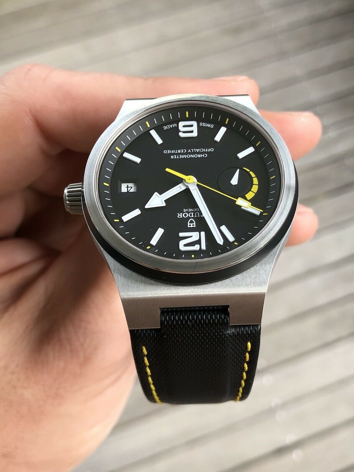 Tudor north flag strap options top