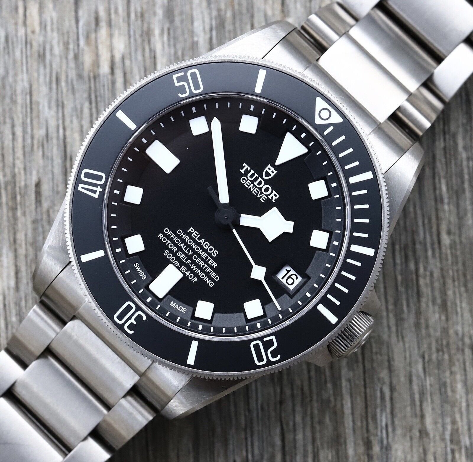 Tudor_Pelagos_Black_25600TN_-_2021_Watch_Vault_03.jpg