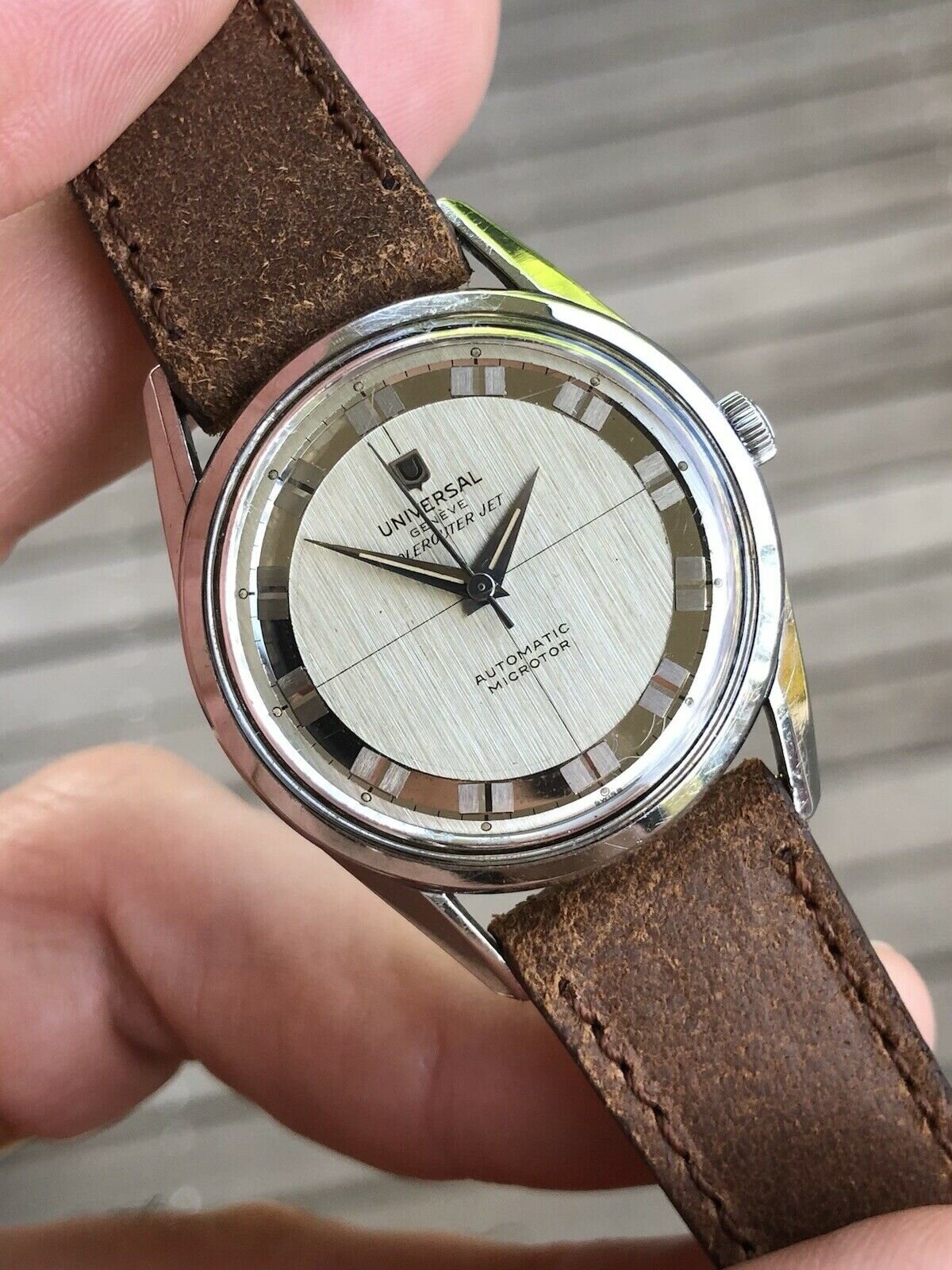 Universal geneve cheap polerouter jet