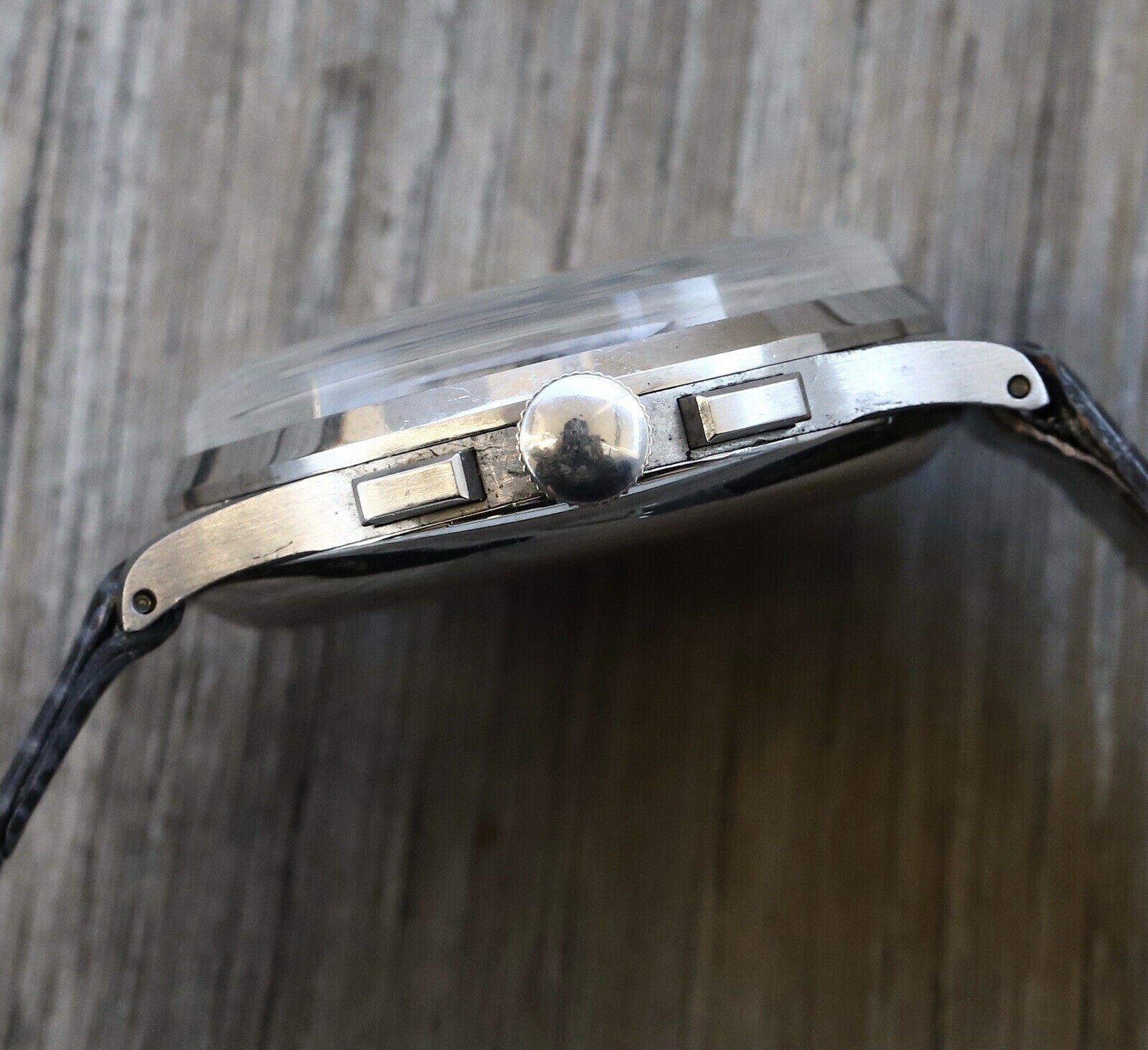 Universal Geneve Tri-Compax Chronograph 22279 - 1945
