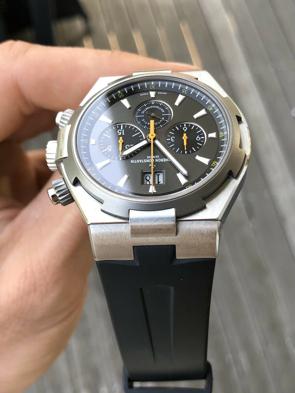 Vacheron Constantin Overseas Deepstream Chronograph LE 49150/000W-9015