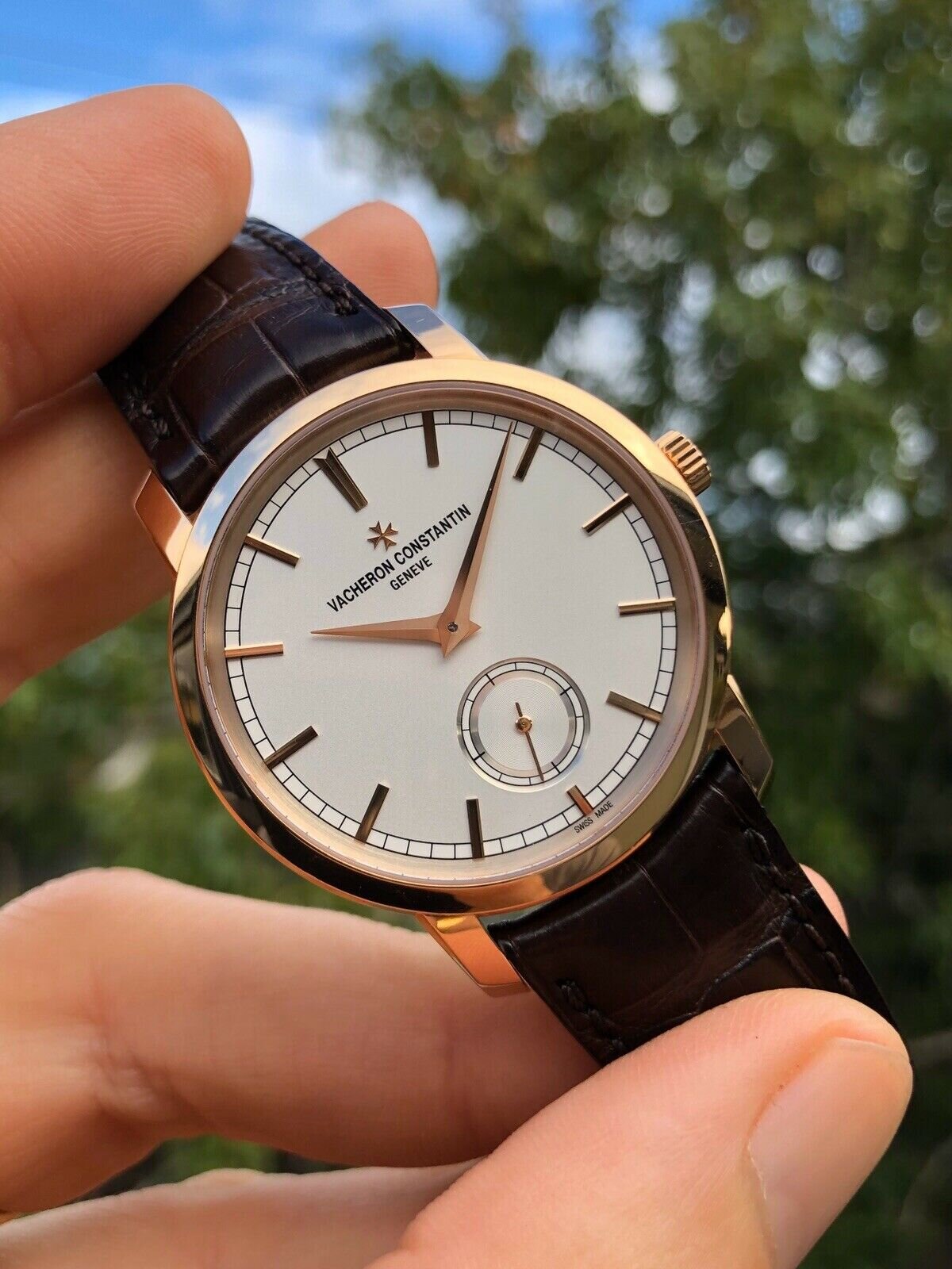 Vacheron_Constantin_Traditionnelle_Patrimony_38.5mm_82172000R-9382_-_2016_Watch_Vault_2.jpg