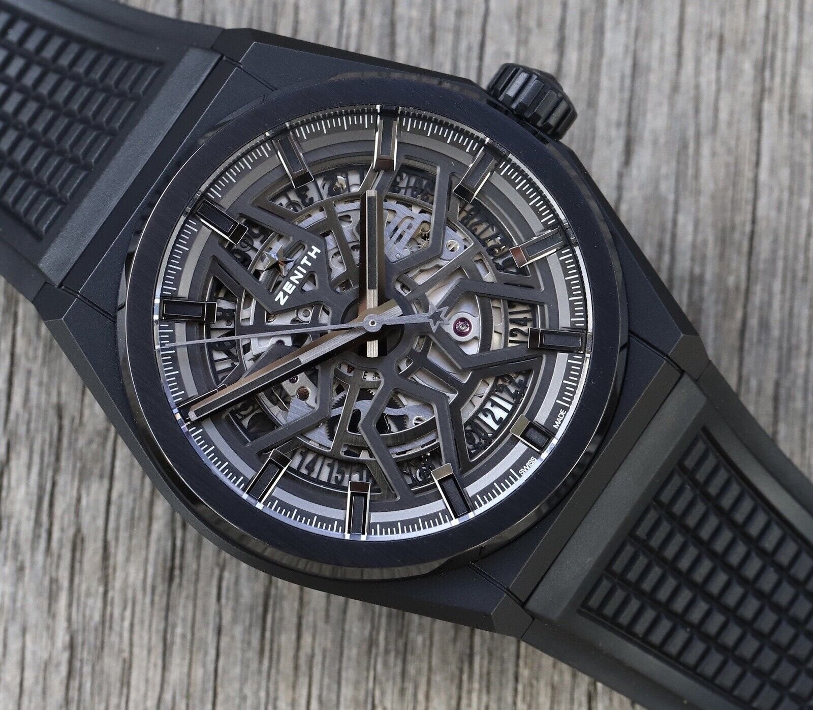 Zenith Defy Classic Ceramic Black Watch - Skeleton Dial 49.9000.670/77.R782  41mm