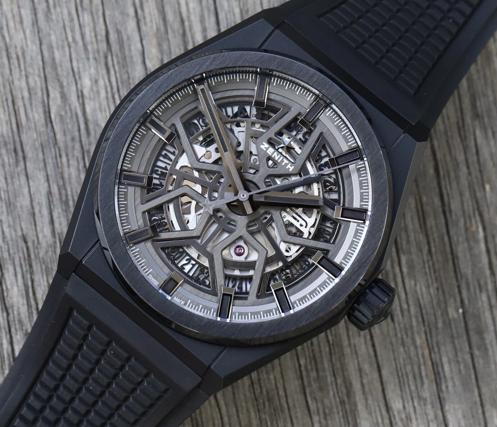 Zenith Defy Classic PAPERS Ceramic Skeleton Date Watch 49.9000.670/77.