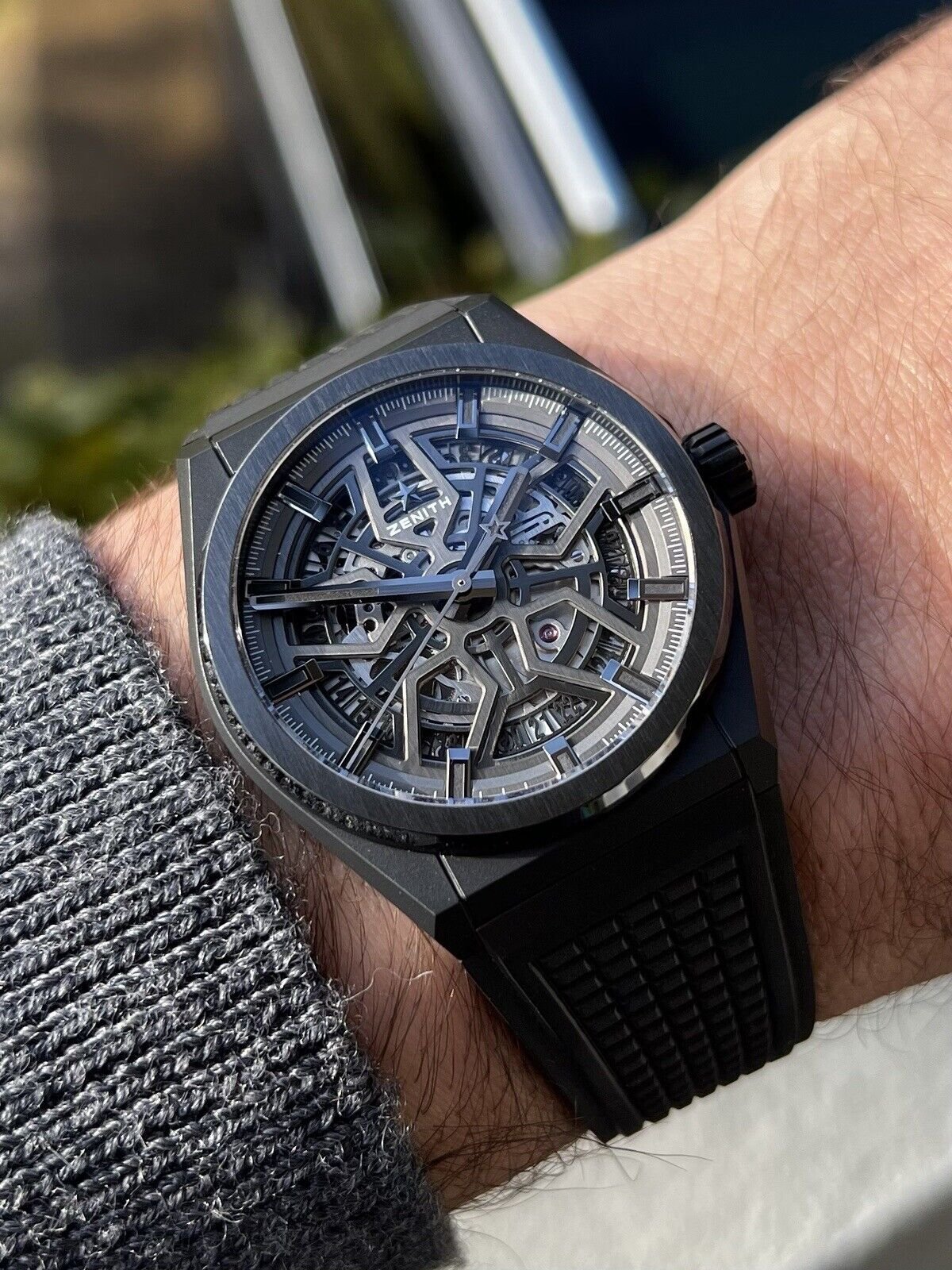 Defy classic black ceramic best sale